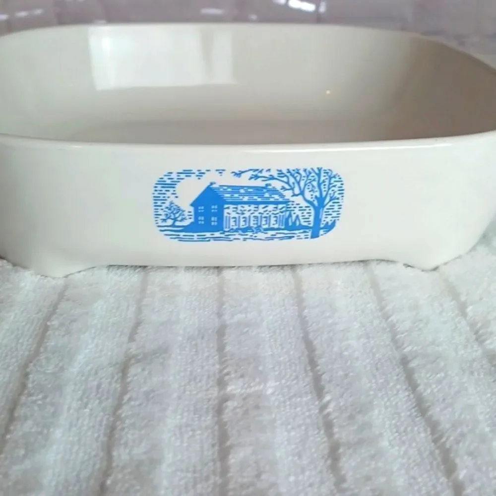 CORNING RADARANGE Vintage 11 Inch  Casserole‎ Dish
